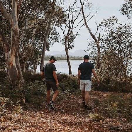 Numie - Freycinet Peninsula - Glamping - Heated - Waterfront Hotel Коулс Бей Екстериор снимка